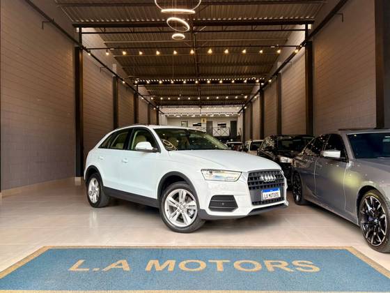 AUDI Q3 1.4 TFSI AMBIENTE FLEX 4P S TRONIC AUDI Q3 1.4 TFSI AMBIENTE FLEX 4P S TRONIC